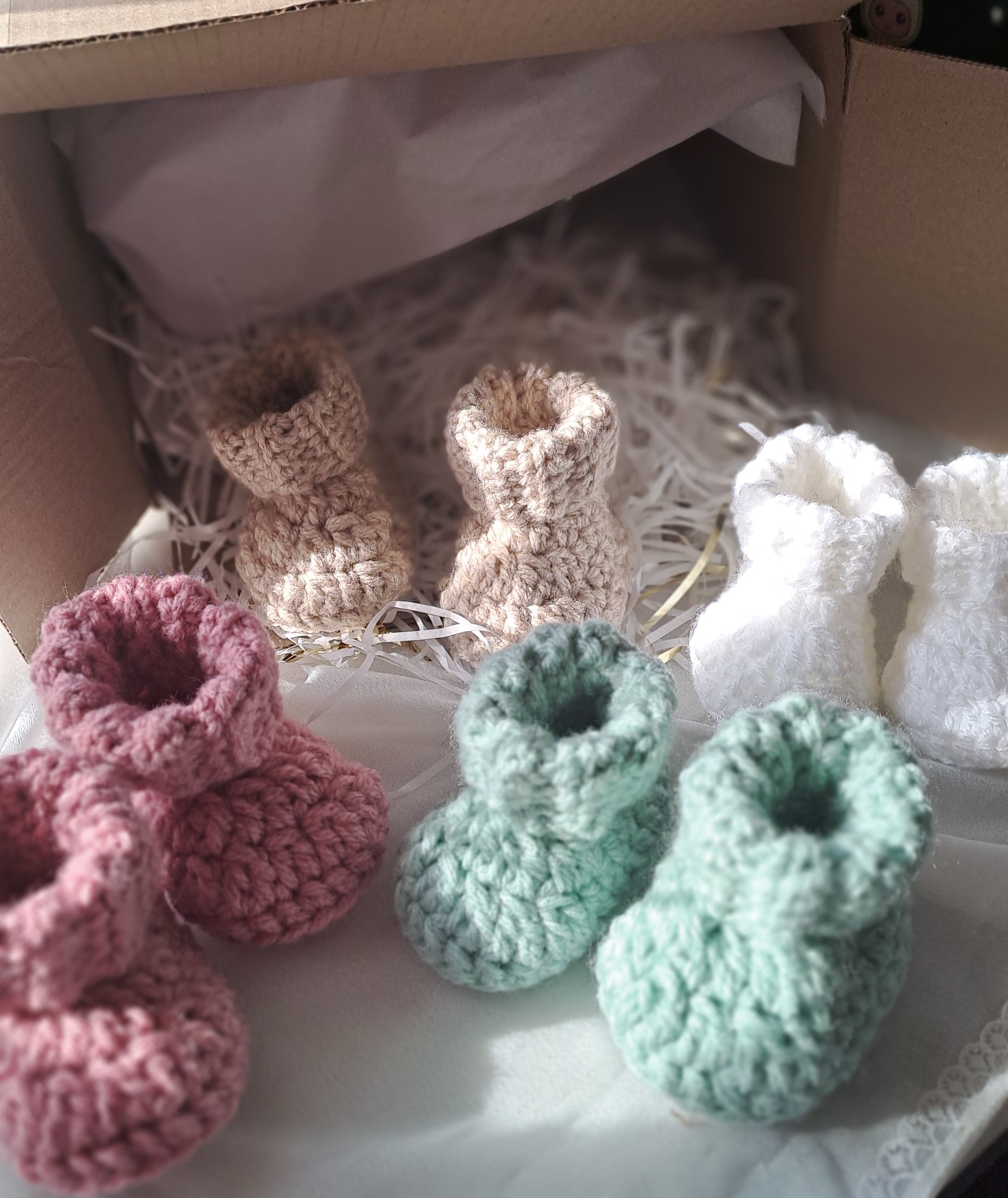 Crochet baby booties- Cozy, comfy baby booties (various sizes)